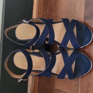 DV8/Dolce Vida espadrille wedges, navy, sz 8